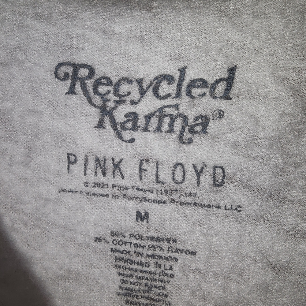 NWOT $45 Recycled Karma Pink Floyd Graphic White Sweatshirt Size Medium - Picture 6 of 6